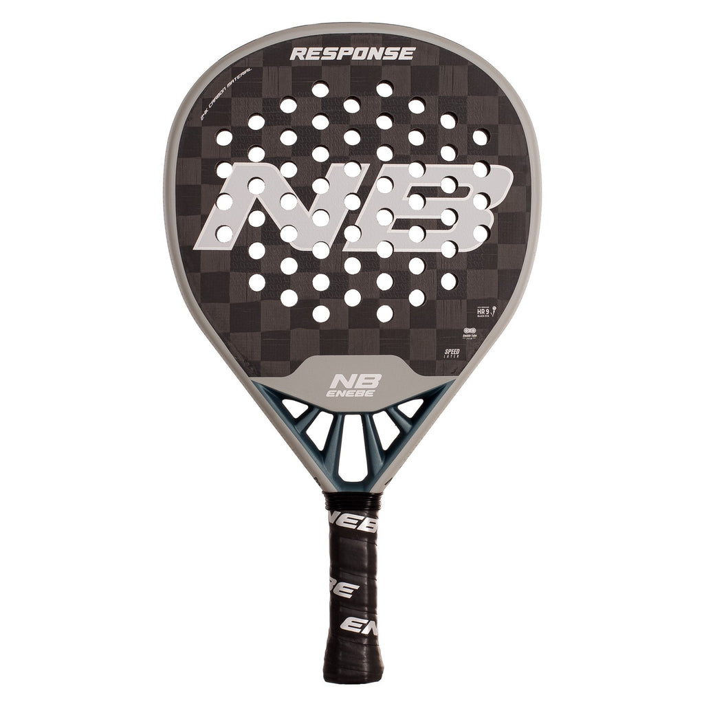 pala de pádel marca enebe modelo respose 24k silver en colo negro y plata vista frontal