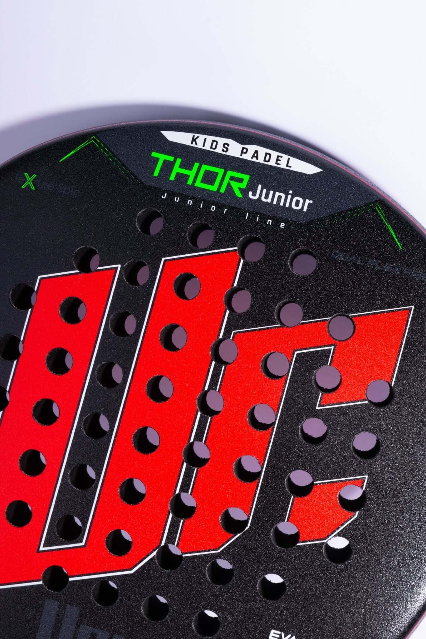  PALA  JUGADOR JOVEN URICH THOR JUNIOR  vista de frente con zoom al logo rojo